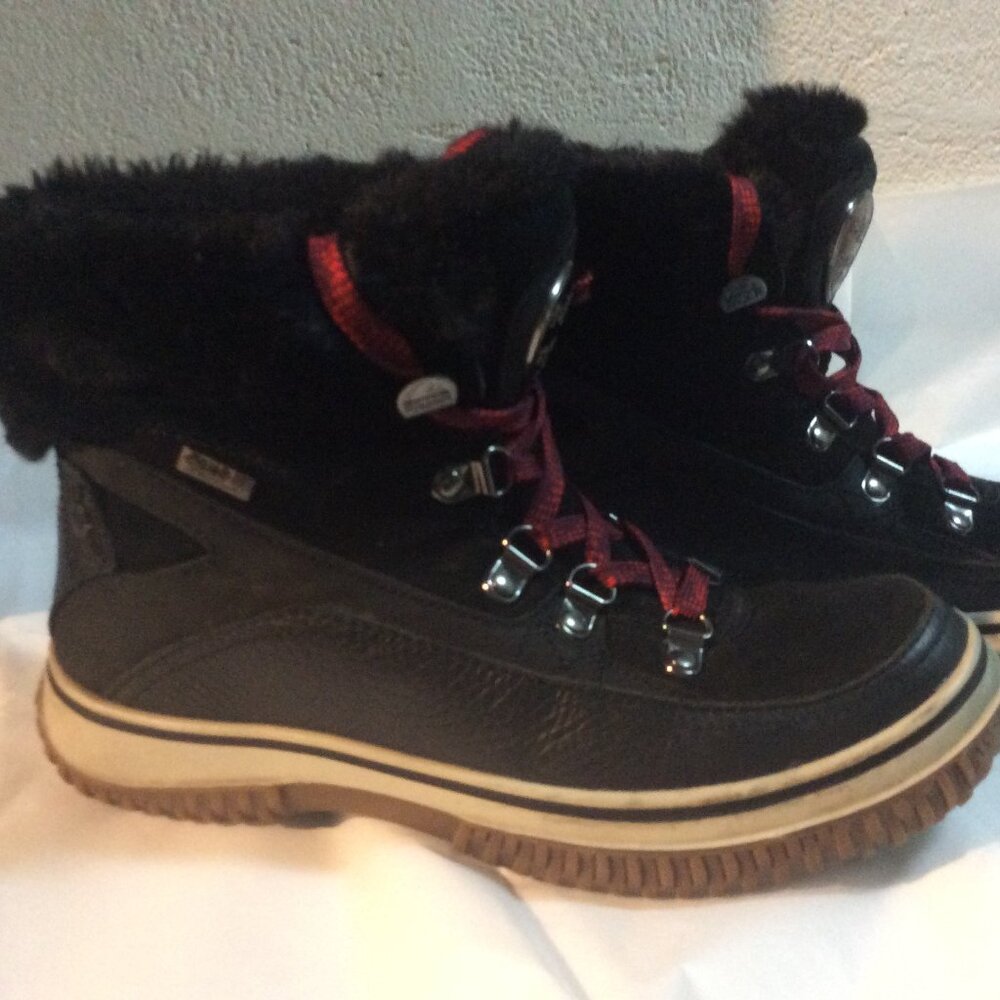 Pajar Giselle Black Snow Boots EU 38 – Waterproof Winter Boots  Great condition